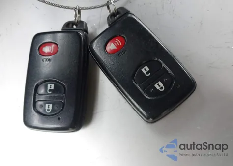 2012 Toyota Prius Three из США, поврежденный, VIN JTDKN3DU9C1523038